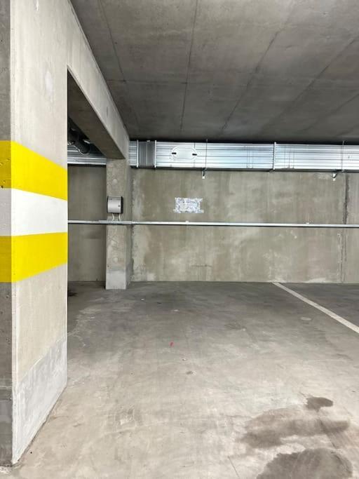 Huoneisto Juna Aseman Vieressae Apartamento Vantaa Exterior foto